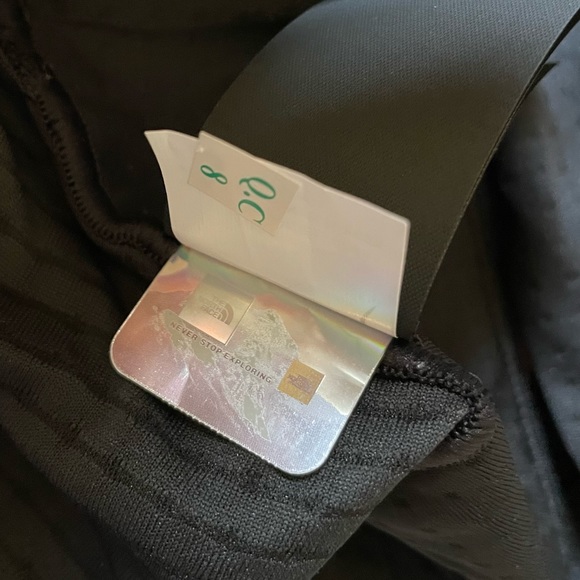 The North Face Women’s Summit Series DotKnit Base Layer Black Tights - Picture 10 of 11